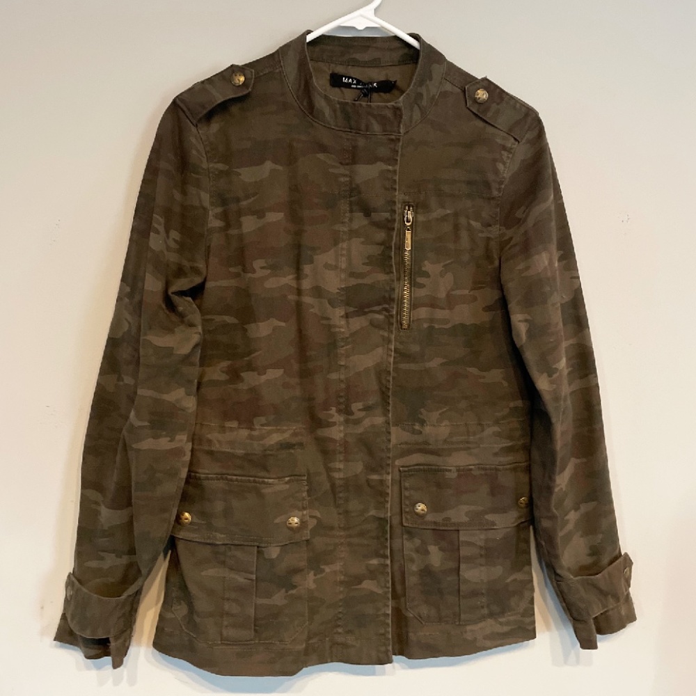 NWT Max Jeans Camo Collarless Twill Utility Jacket Size Small